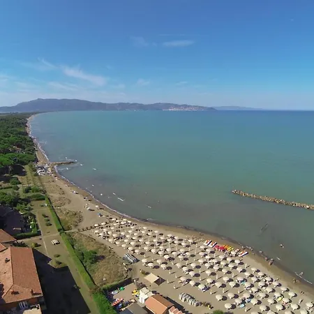Isola Rossa - Isola Rossa Con Spiaggia&piscina